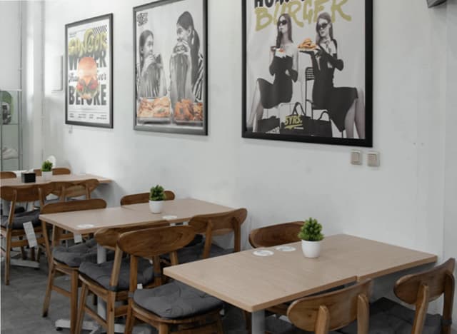 Konsep Outlet Burger Bangor 3