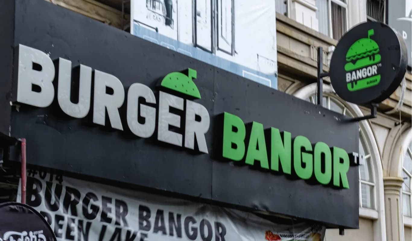 800 outlet burger bangor