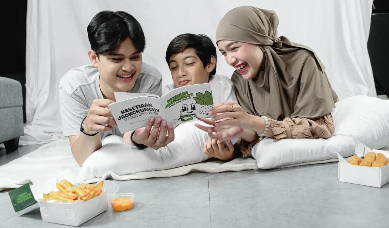 Kegiatan Family Time di Rumah